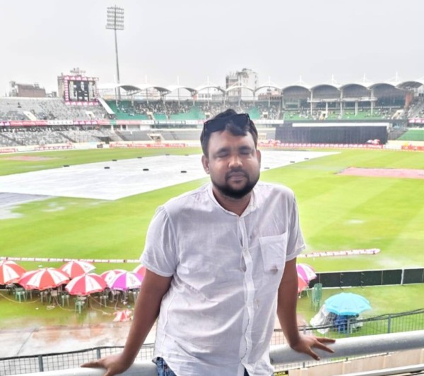 Md Tareq, 38, Narayangonj