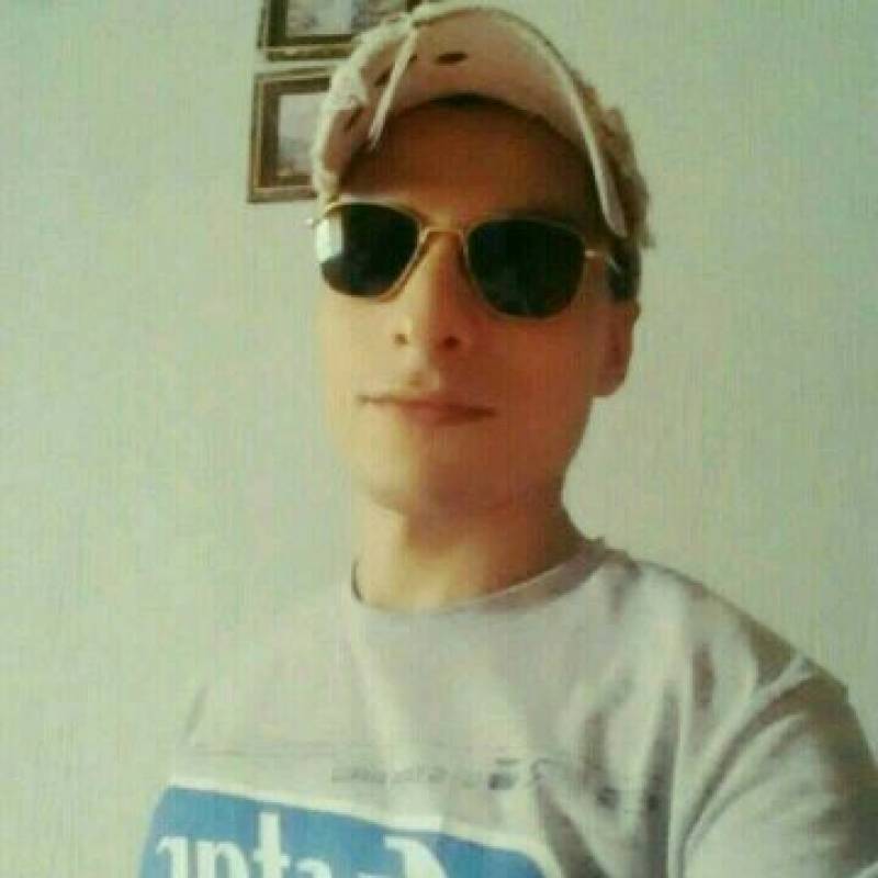 Mehdi, 30, Uniondale