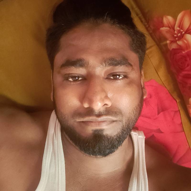 Anis, 32, Magas