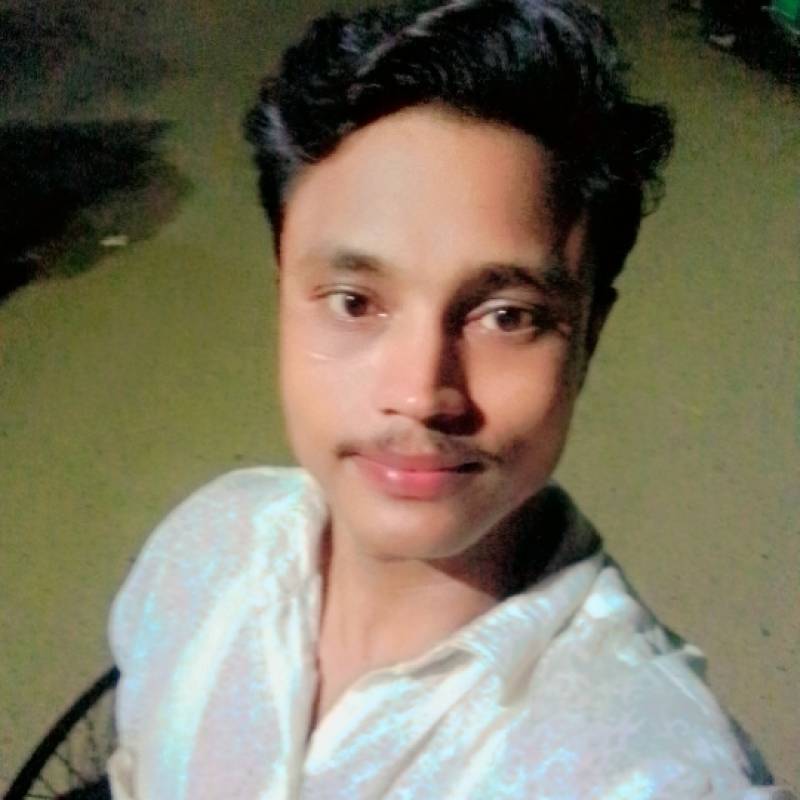 MRH, 30, Senftenberg