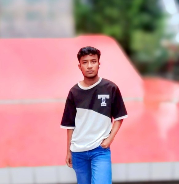 Md Nahid, 22, Tigrana