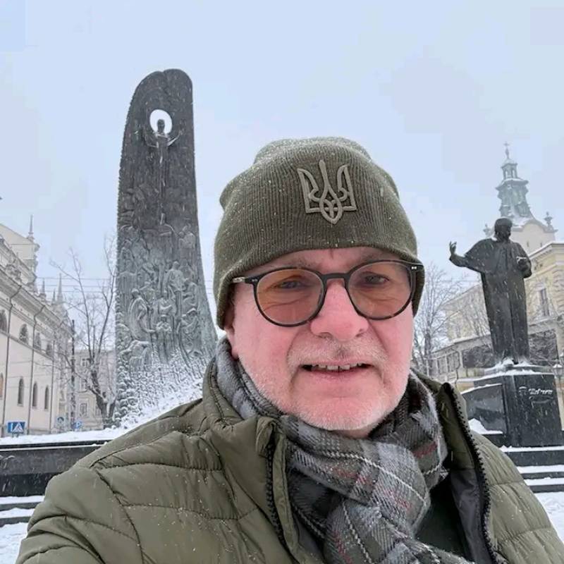 Wattie, 69, Palestina