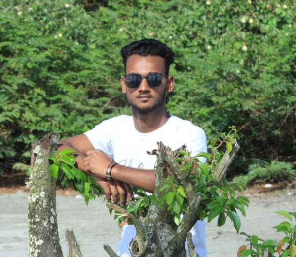 Adil Jahid, 26, Tegucigalpa