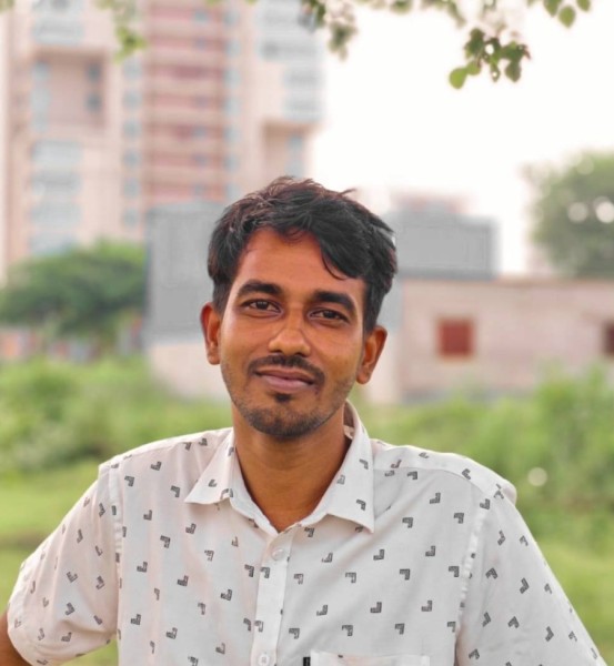 Akash Ahmed, 26, La Paz
