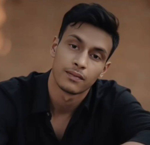 Akash, 26, Krandi