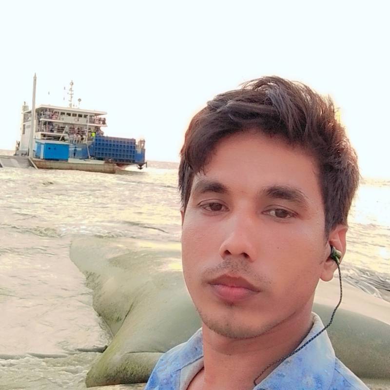 Mdaksh, 26, Aljustrel