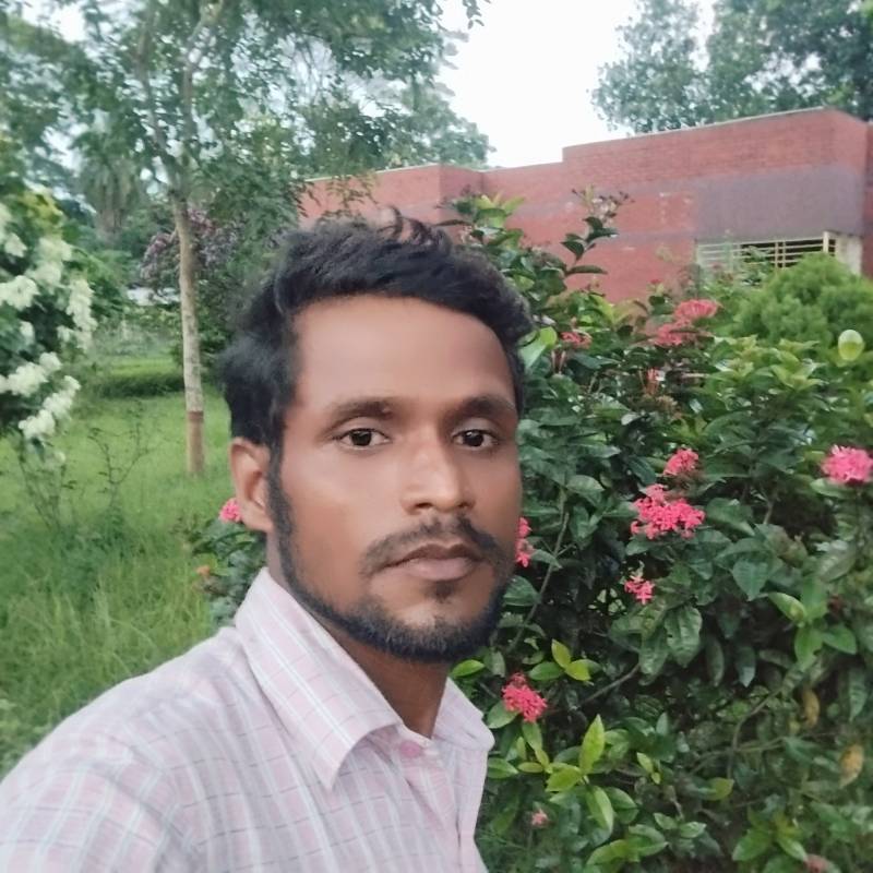 NAZMUL, 35, Linz