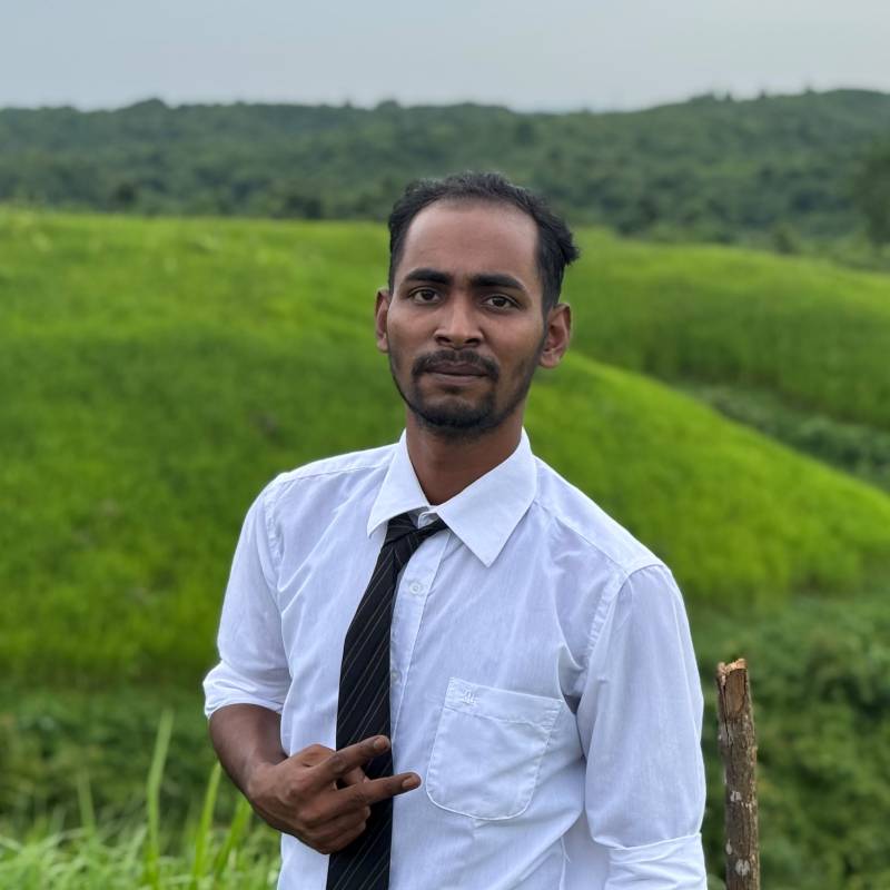 Tareq Hosen, 27, Carlosama