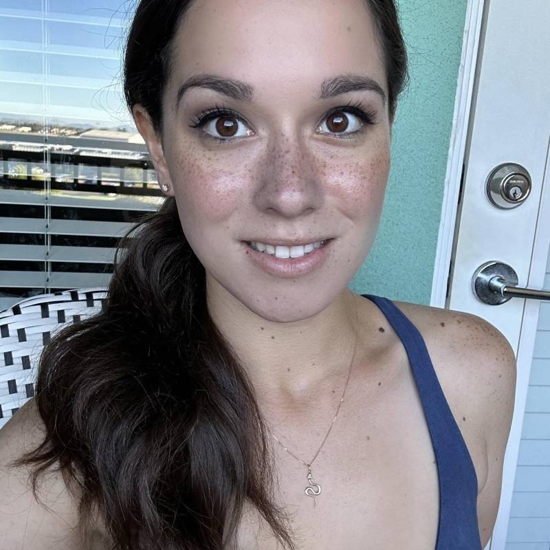 avira, 48, Brazil