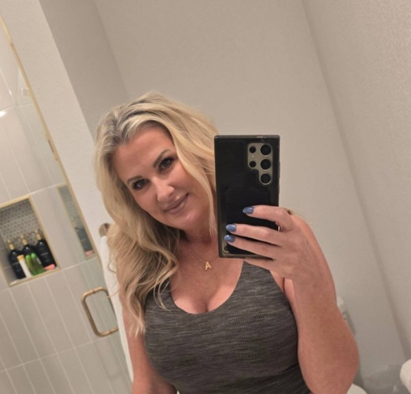 Anni, 40, Almusafes