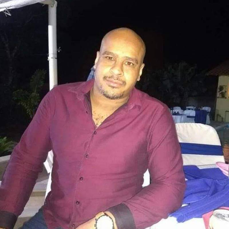 Marcos, 48, Pabny
