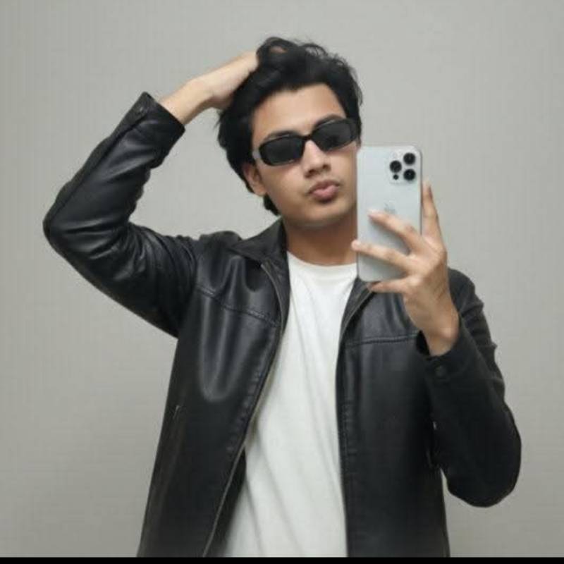 Shan, 23, Los Angeles California