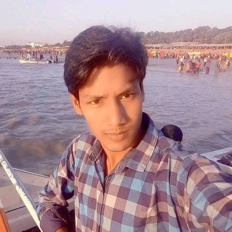 Mir, 25, Narail Dhaka Bangladesh