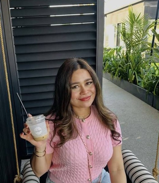 Hannah, 41, Salimpur