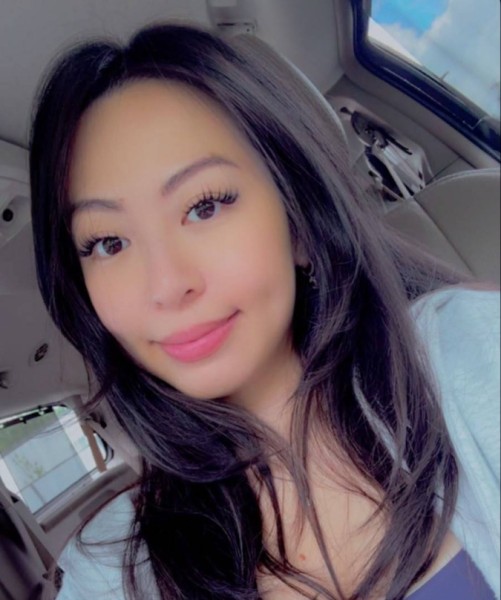 Debra, 30, Koulamoutou