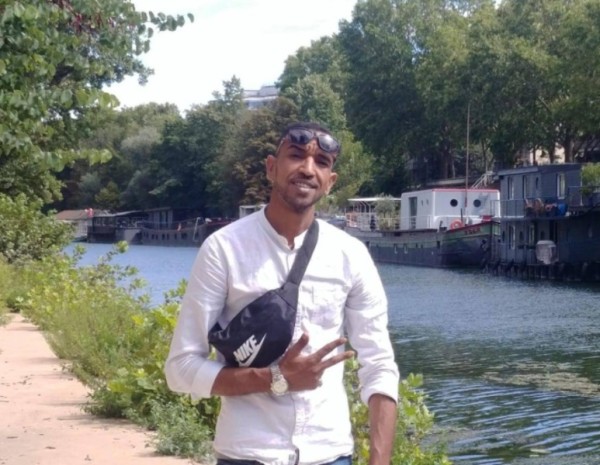 Zam, 37, Dewy Rose Georgia