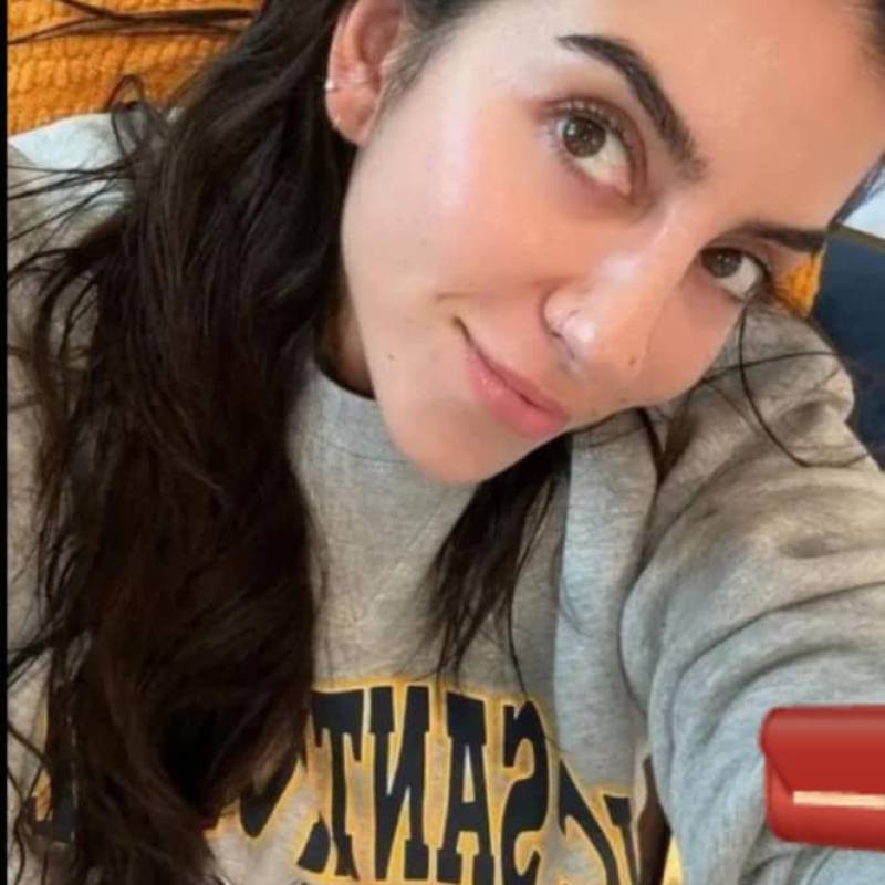 Florence, 30, Boyovut
