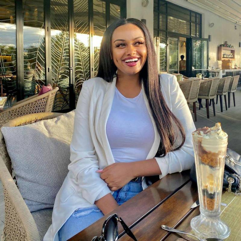 Mary, 26, Minnesota USA