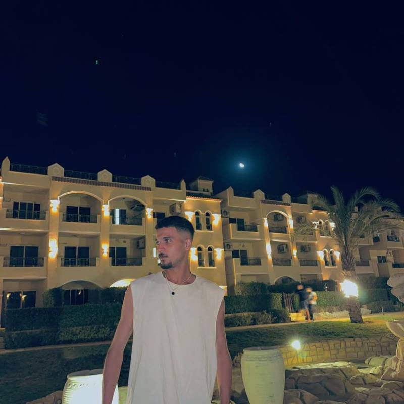 Eslam, 27, Cuyahoga Falls