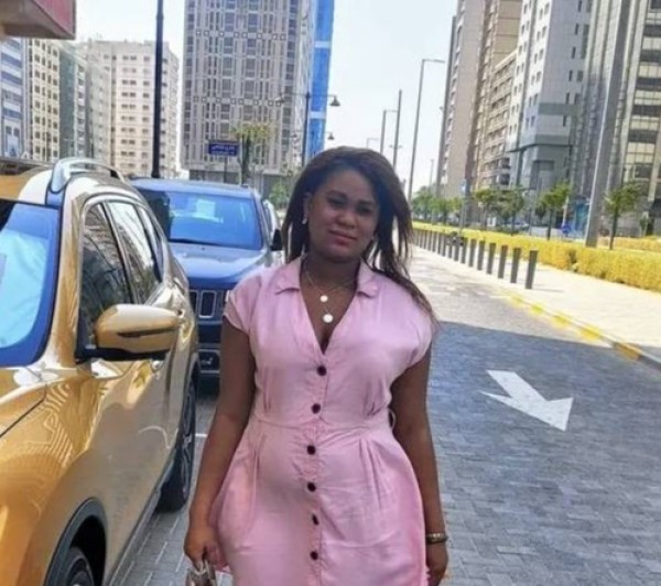 Victoria, 34, Casino