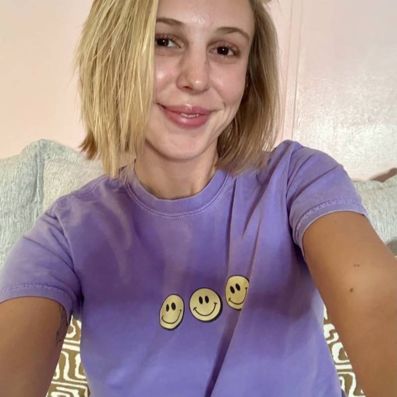 Carrie, 36, Andoany