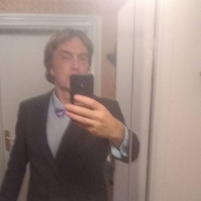 John, 35, Qalmah