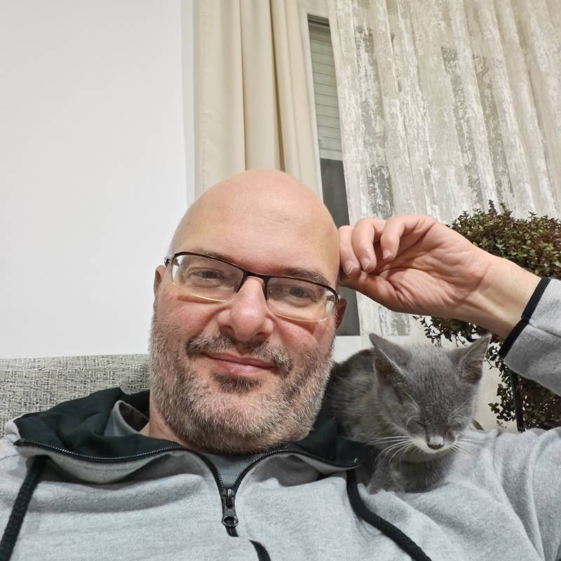 Stojan, 43, Gary Indiana