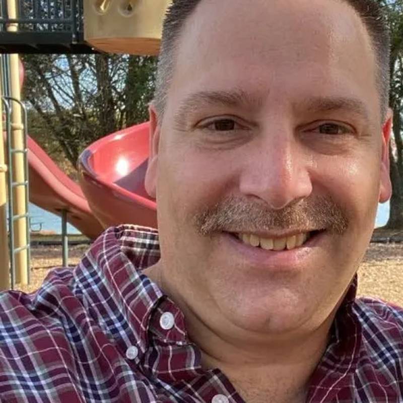 Ross, 61, Taitung