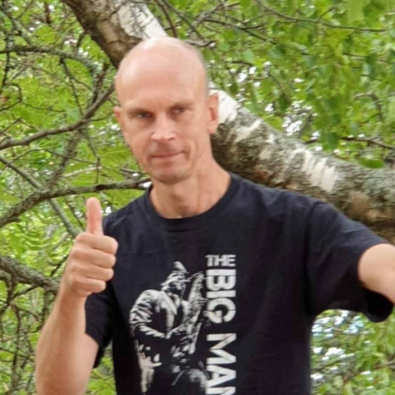 Juha, 55, Caparrap