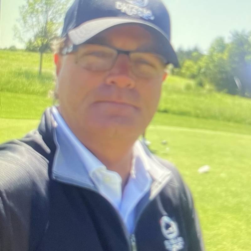 Alesky, 58, Sahri
