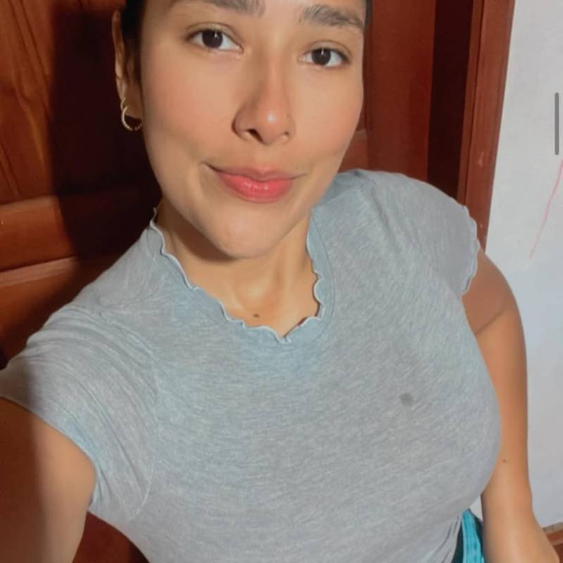 Laura, 41, Atchoupa
