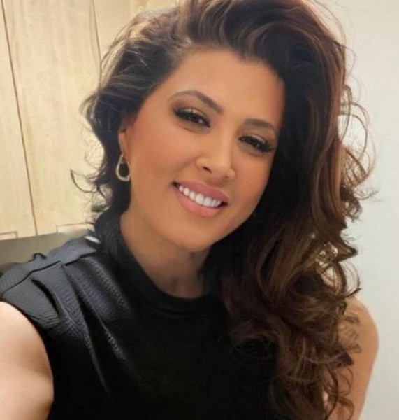Inara, 45, Bougado
