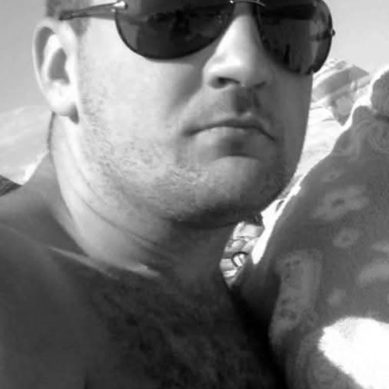 Roman, 38, Dassari