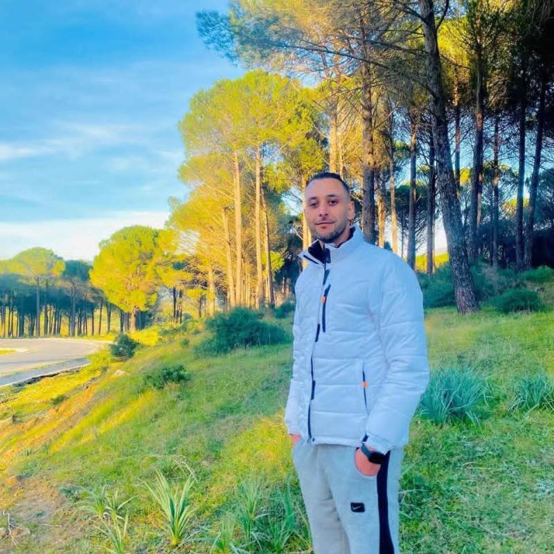 Hama, 34, Kuttattuppatti