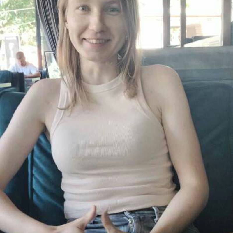 Anhelina, 35, Aldridge