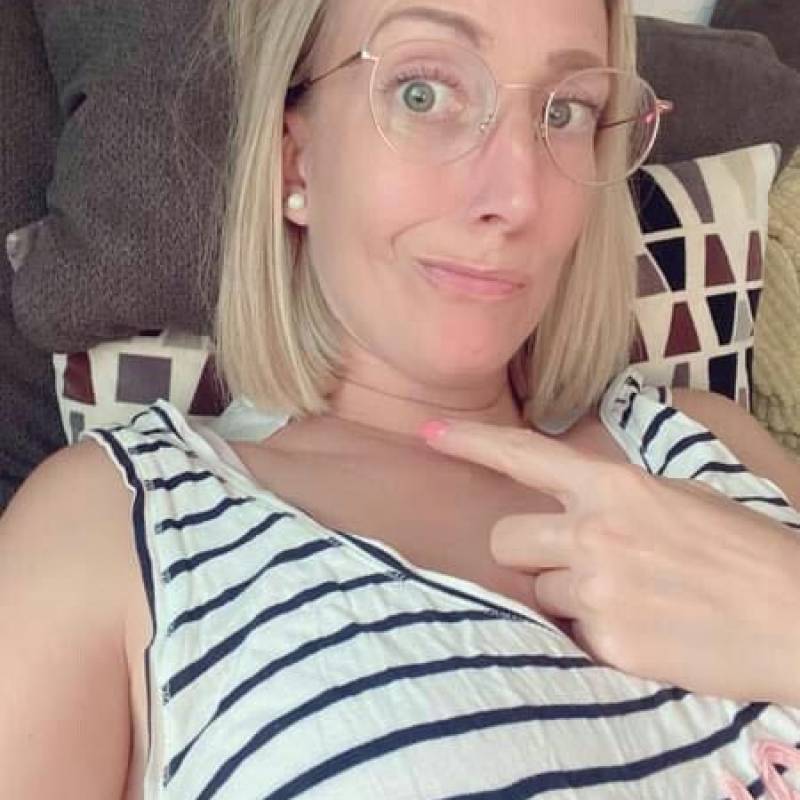 Monicà, 36, Menderes