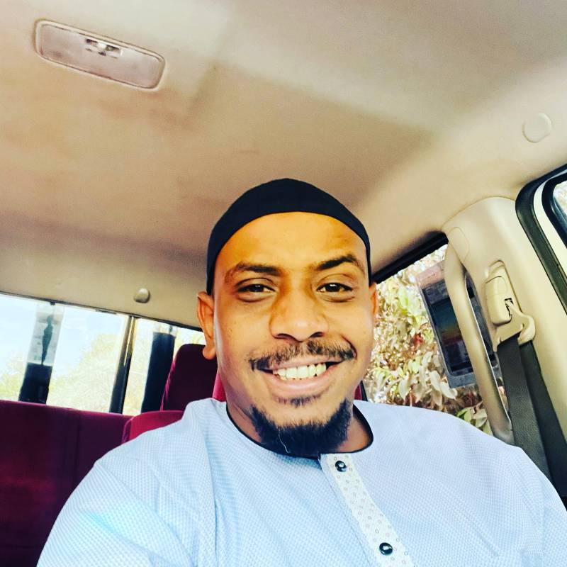 Hoota, 36, Chor