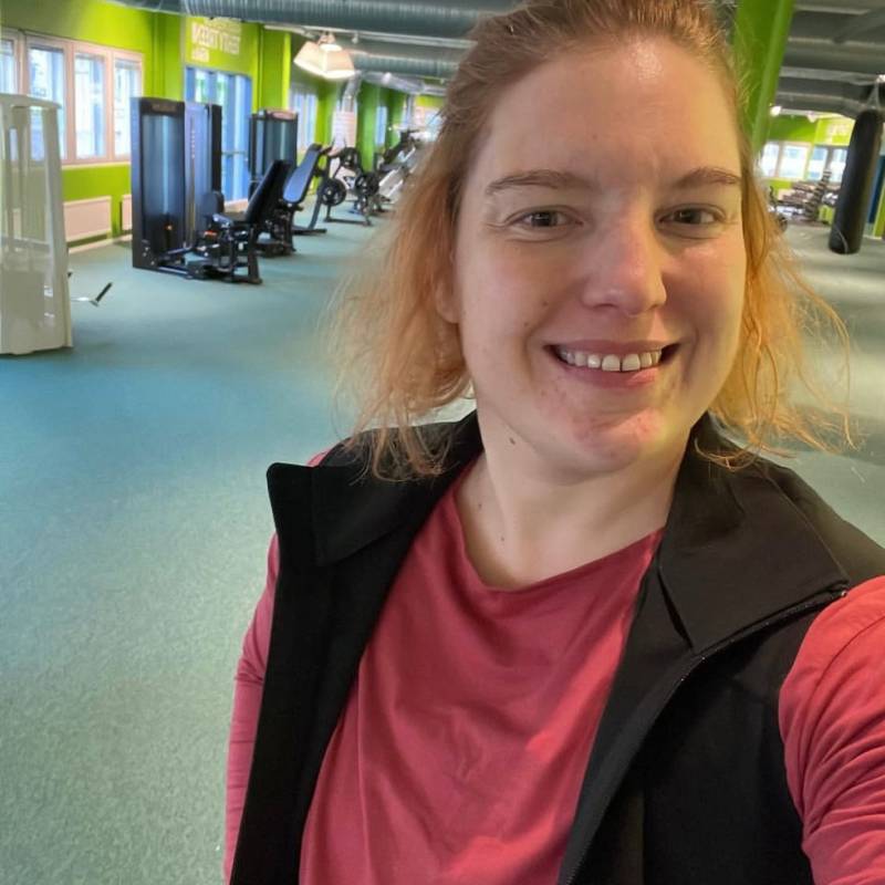 Mia, 37, Jarosaw