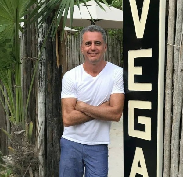 Davis G. Adam, 63, Liepaja