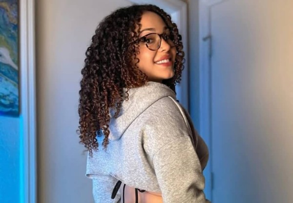Destiny, 22, Prez