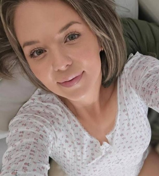Mary, 29, Akkasakkas