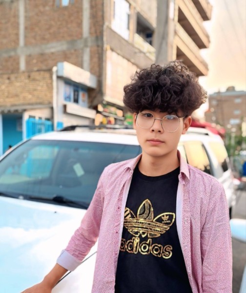 Nawid, 19, Shanyincun
