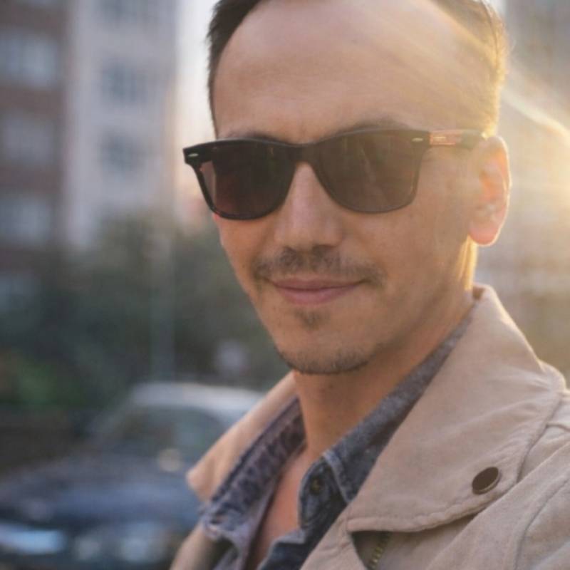 Hakonen, 36, Ridley