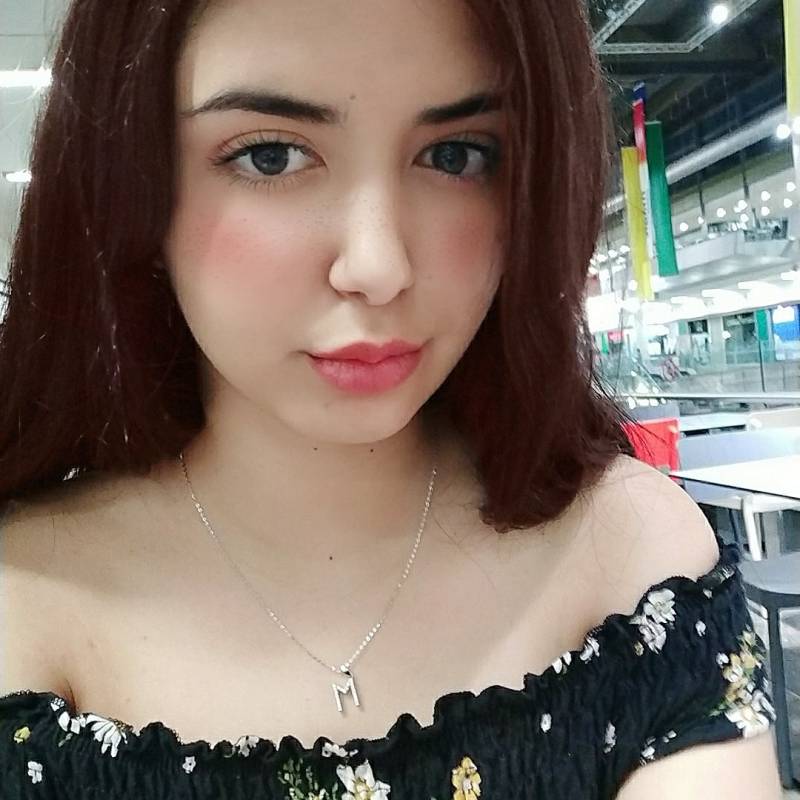 rebekah, 28, Enga