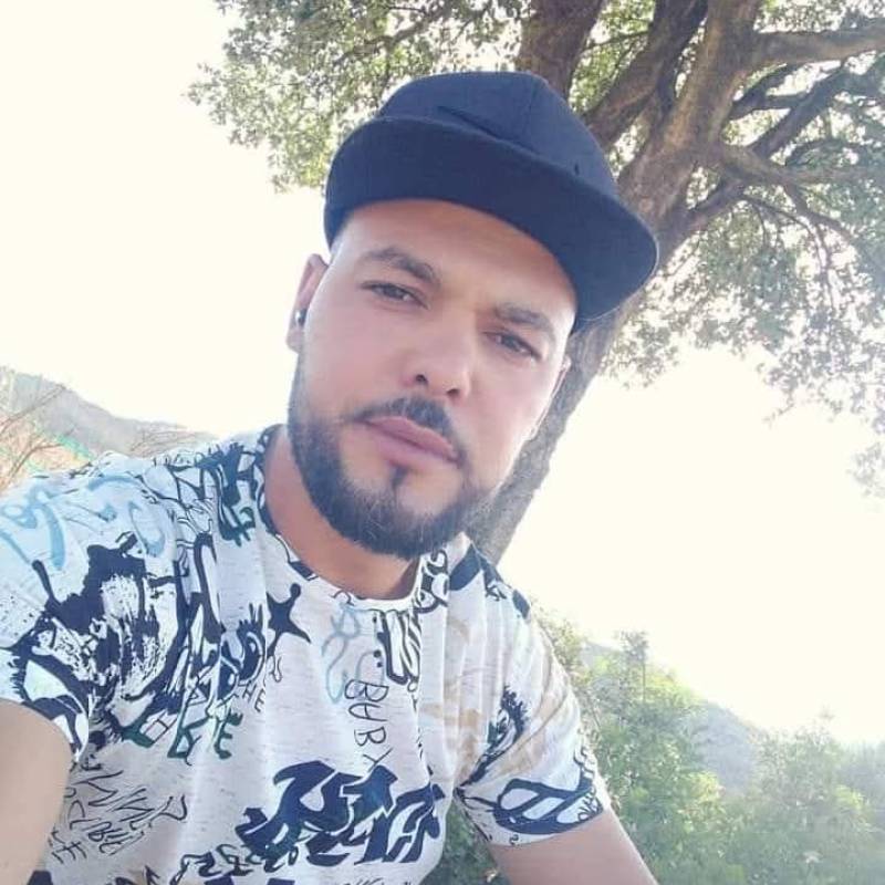 Abdou, 33, Hellendoorn