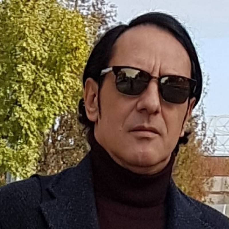 BoyB, 57, Garulia