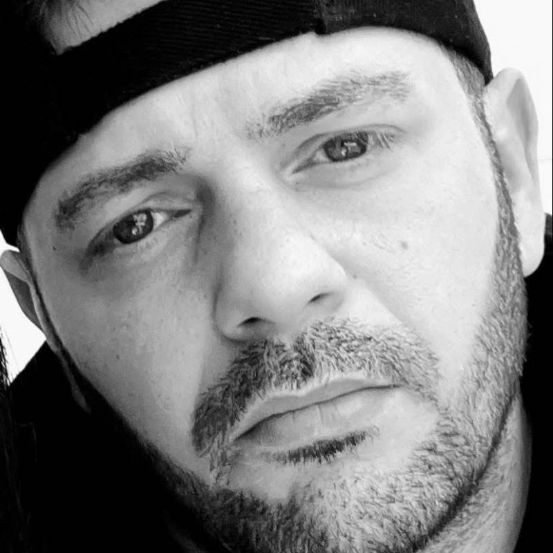 Justin, 39, Los Angeles California