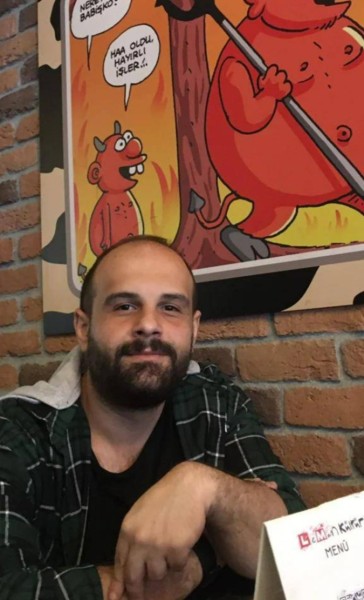 Kartal, 34, San Cugat Del Valls