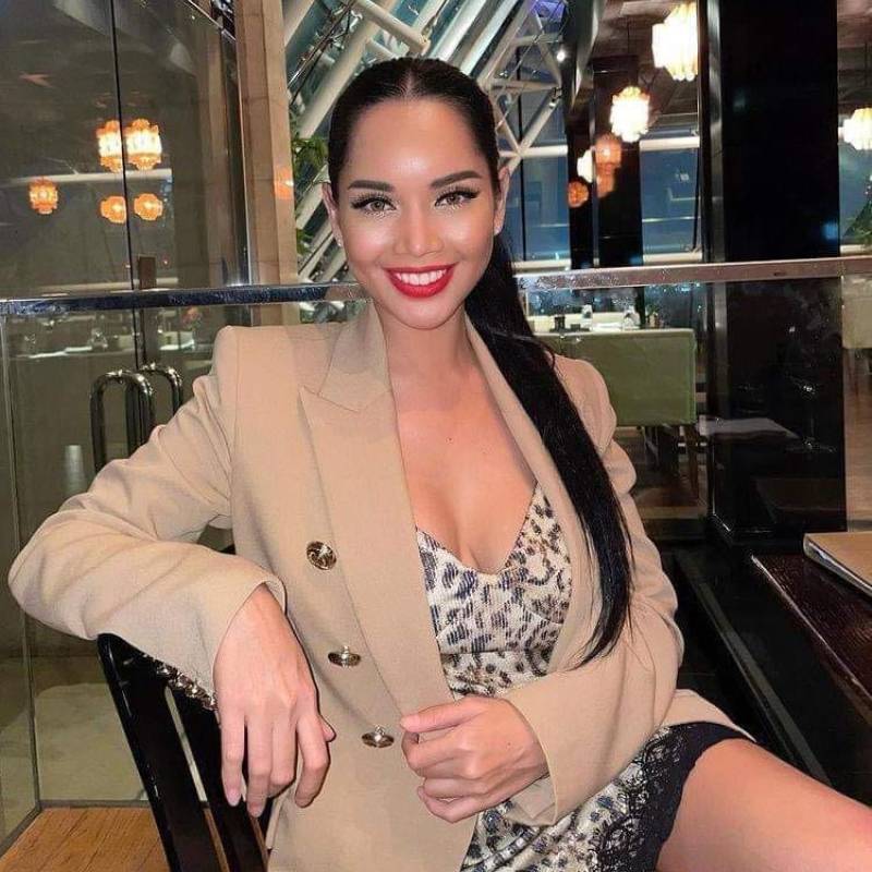 tasha, 31, Ireland