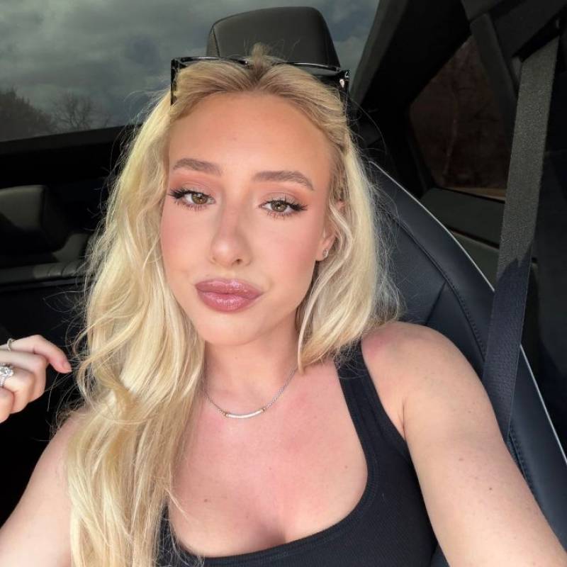 Emily, 30, Uenohara